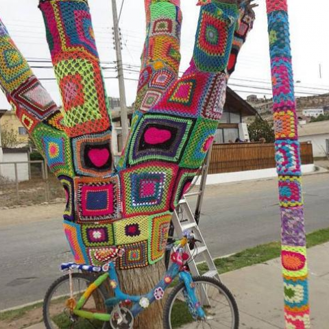 Yarn Bomb2